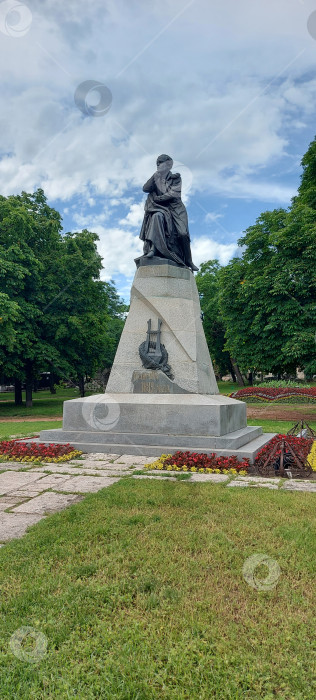 Скачать Памятник Лермонтову в г. Пятигорске фотосток Ozero