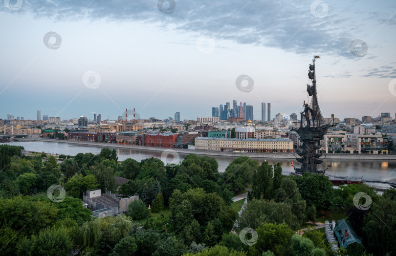 Скачать Достопримечательности российской столицы фотосток Ozero