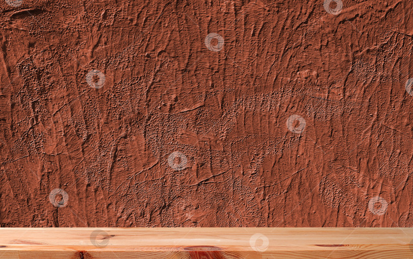 Скачать Пустой деревянный стол на фоне старого гранжа с пространством для текста, коричневая бетонная стена с яркой текстурой, деревенский стиль, эко-концепция, макет кухни для дизайна и витрина для демонстрации продукции, фотосток Ozero