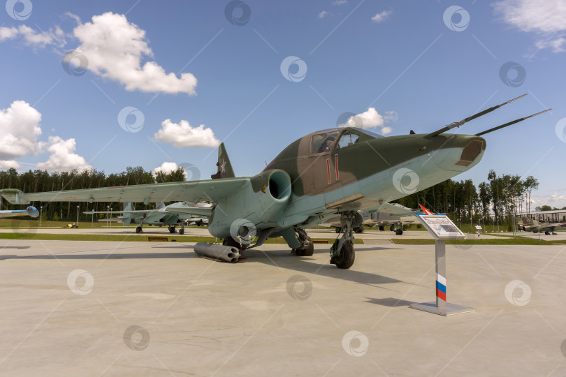 Скачать Советский штурмовик СУ-25. фотосток Ozero