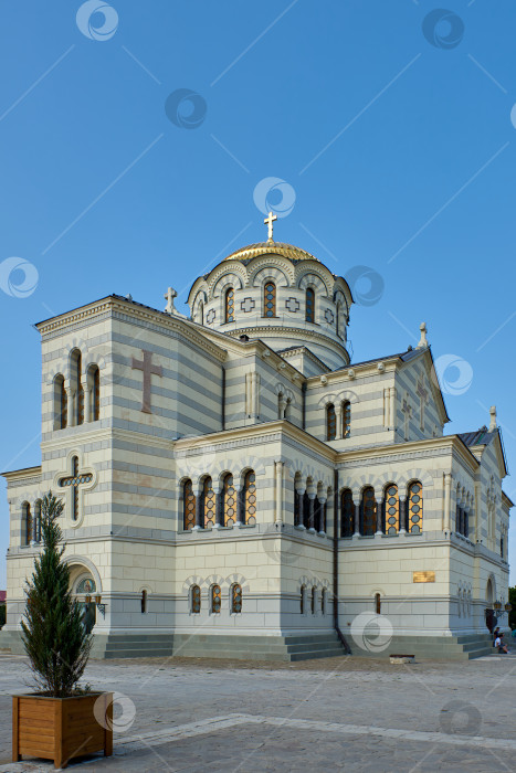 Скачать Свято-Владимирский собор - это неовизантийский русский православный собор на месте Херсонеса Таврического фотосток Ozero