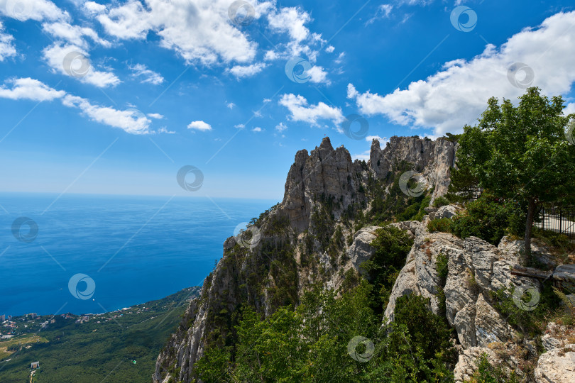 Скачать Вершина горы Ай-Петри. Крым. фотосток Ozero