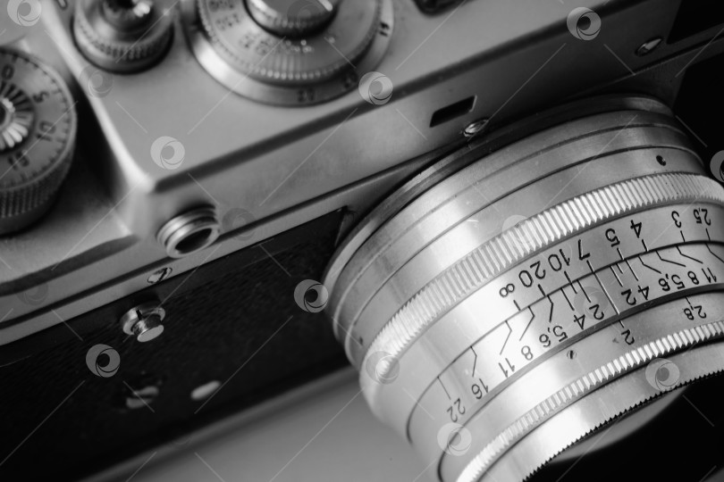 Скачать старая классическая дальномерная пленочная механическая ретро-камера фотосток Ozero