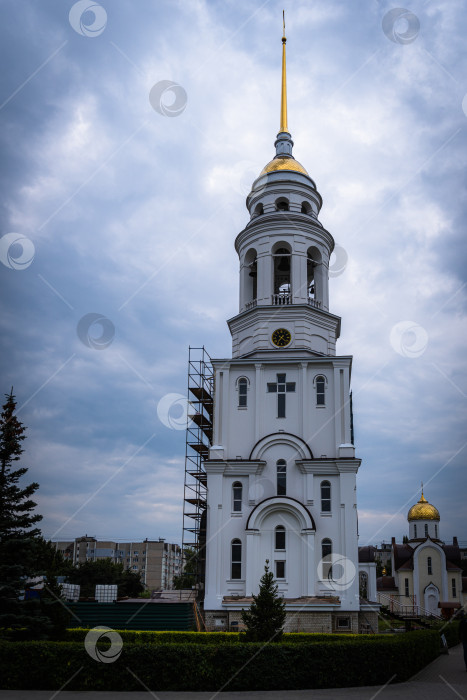 Скачать Колокольня на территории храмового комплекса св. блж. Ксении Петербургской. г. Воронеж фотосток Ozero