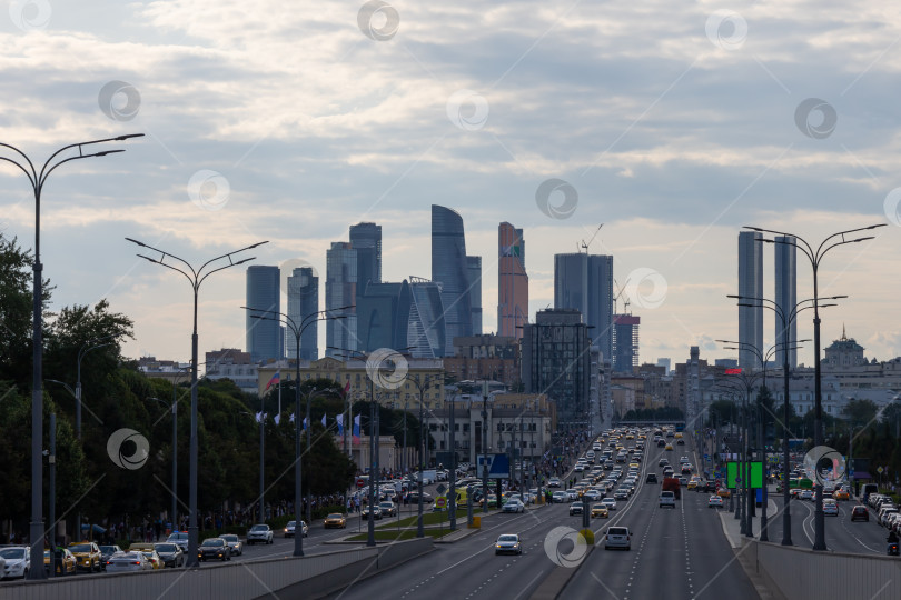 Скачать Крымский вал, Москва фотосток Ozero