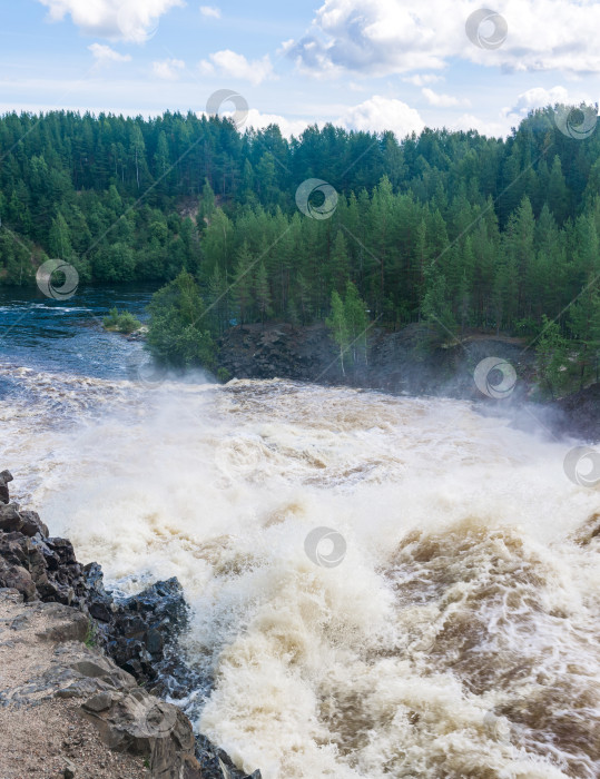 Скачать природный ландшафт, горная река с порогами фотосток Ozero