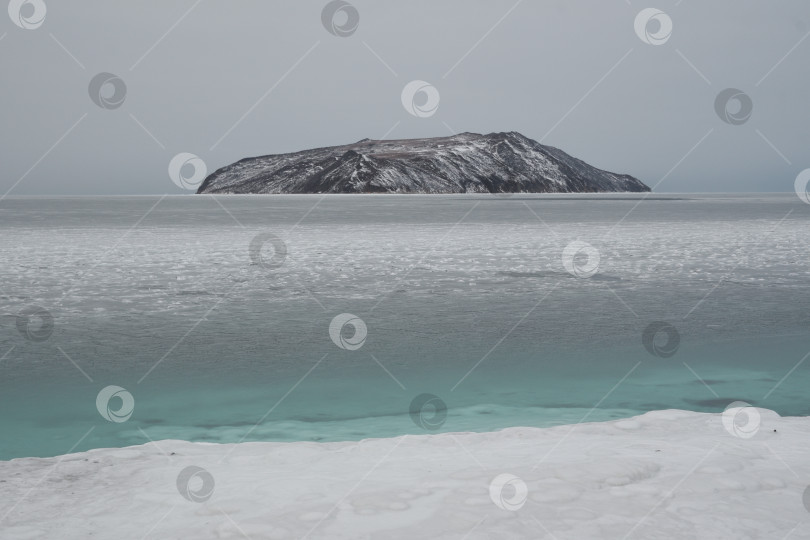 Скачать Остров Недоразумения фотосток Ozero