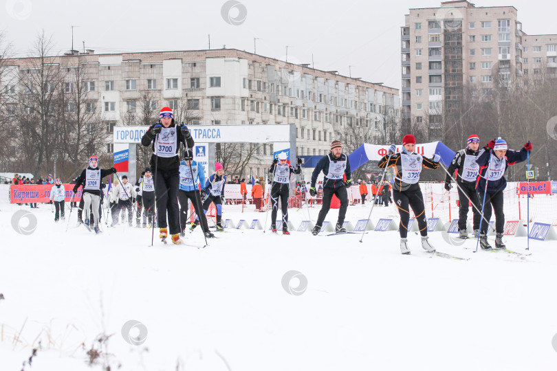 Скачать Городской лыжный отдых. фотосток Ozero