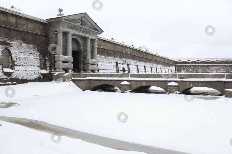 Скачать Архитектура Петропавловской крепости. фотосток Ozero