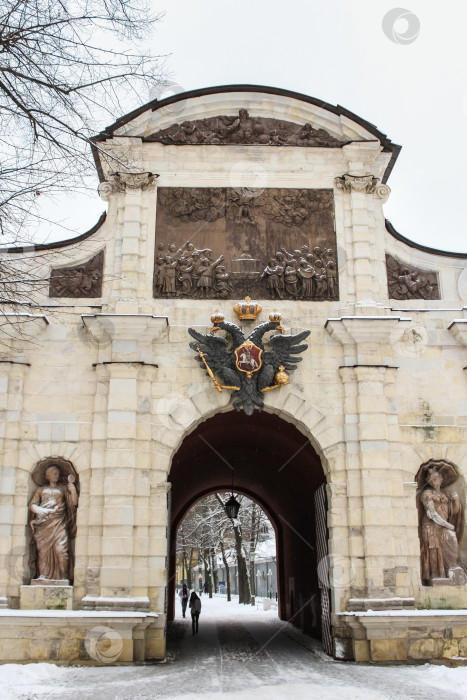 Скачать Петровские ворота Петропавловской крепости. фотосток Ozero