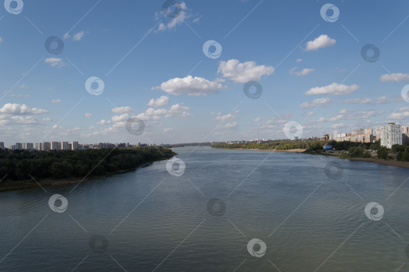 Скачать Вид на реку Иртыш с метро-моста 60 лет Победы, город Омск фотосток Ozero