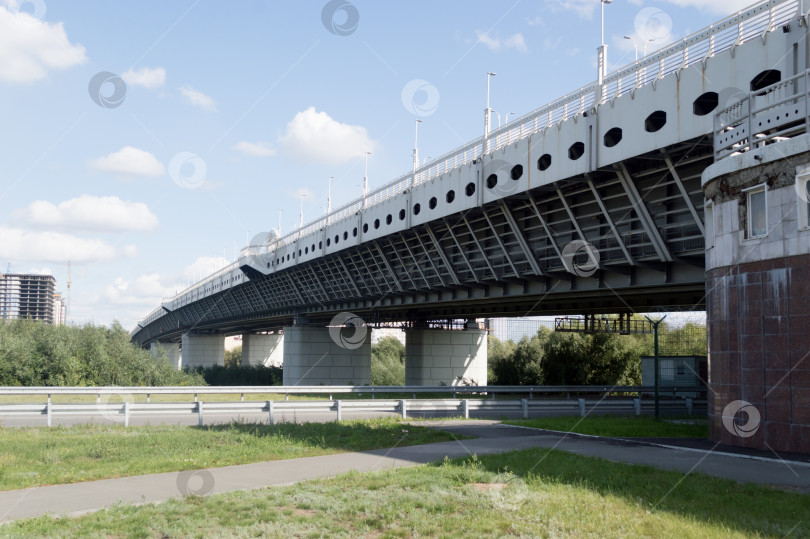 Скачать Мост 60 лет Победы, метромост, Омск фотосток Ozero