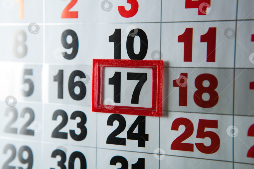 Скачать настенный календарь календарь с указанием количества дней фотосток Ozero