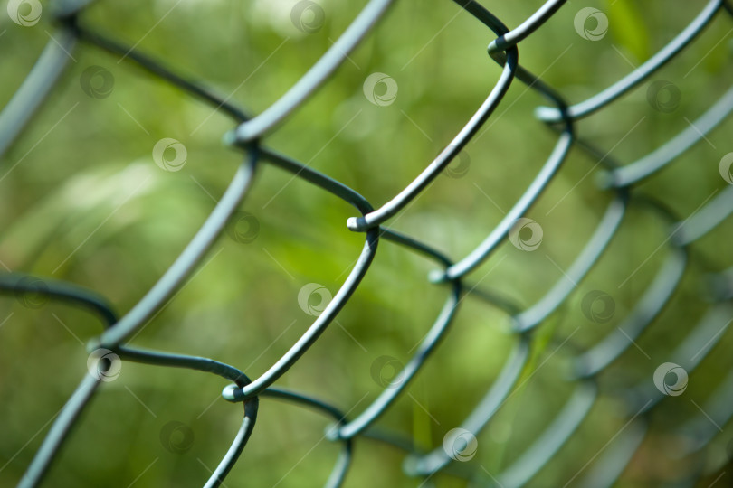 Скачать Сетчатый забор как символ защиты фотосток Ozero