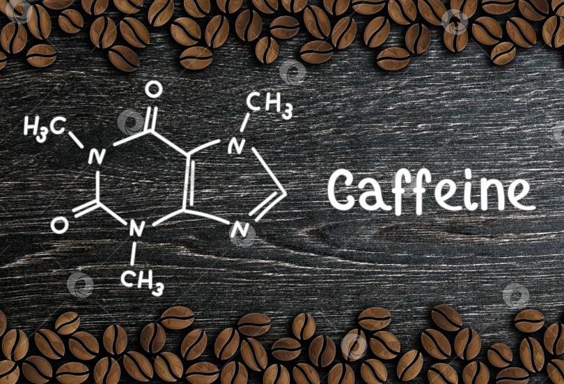 Скачать кофейные зерна с надписью и химической структурой кофеина на деревянном фоне фотосток Ozero