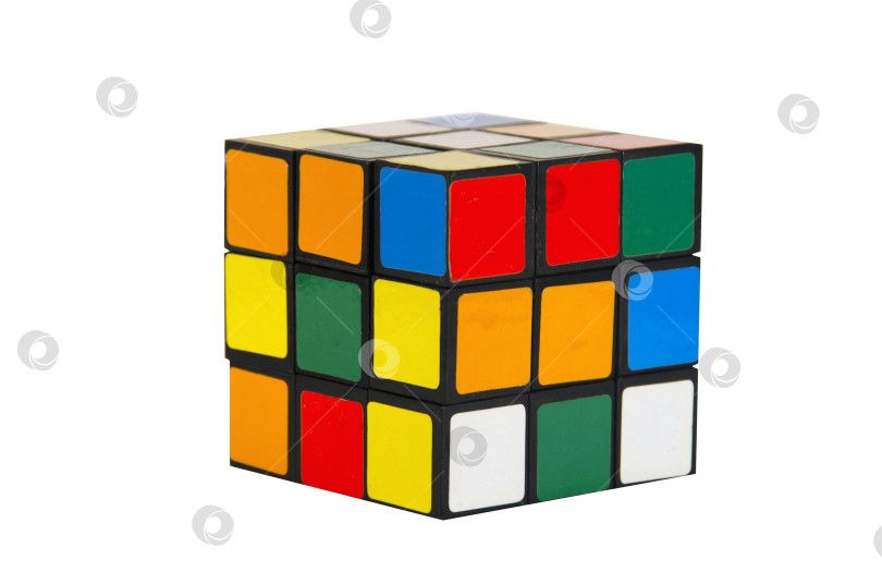 Скачать Разноцветный кубик-рубик изолированный на белом фоне. фотосток Ozero
