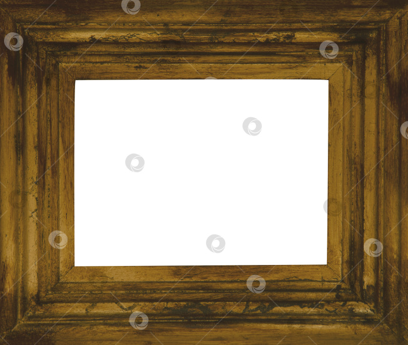 Скачать Позолоченная винтажная рамка крупным планом, выделенная на белом фоне. фотосток Ozero
