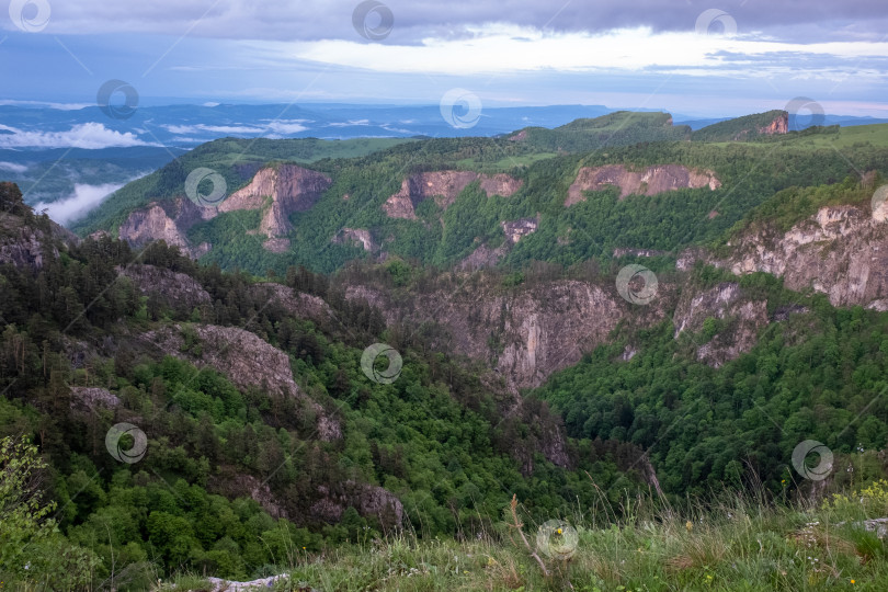 Скачать Горный пейзаж фотосток Ozero