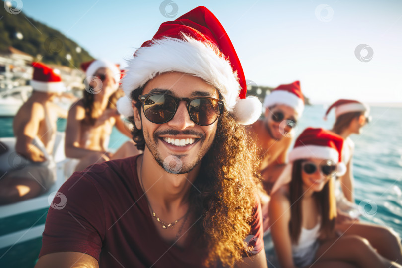 Скачать Группа друзей празднует Рождество на роскошной яхте на эксклюзивной вечеринке на лодке. Иллюстрация генеративного искусственного интеллекта фотосток Ozero