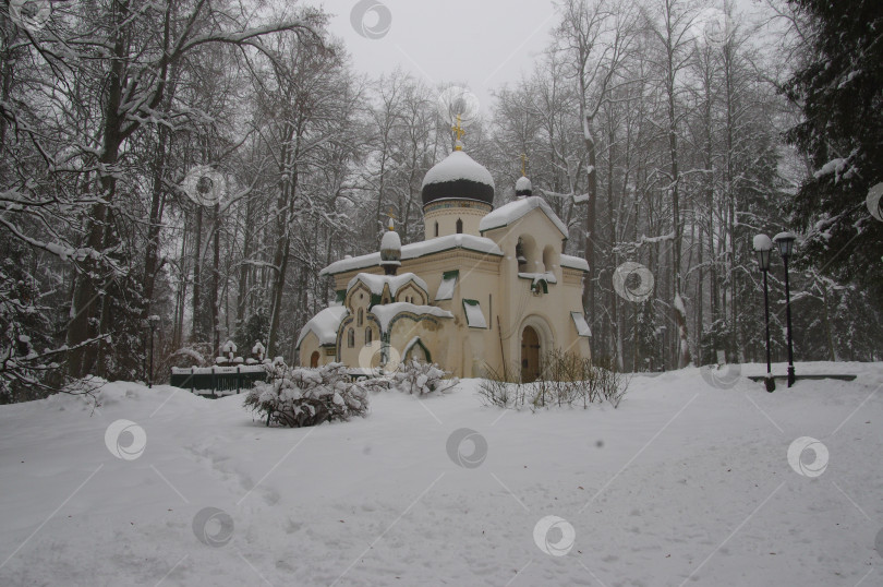 Скачать Церковь в усадьбе "Абрамцево" фотосток Ozero