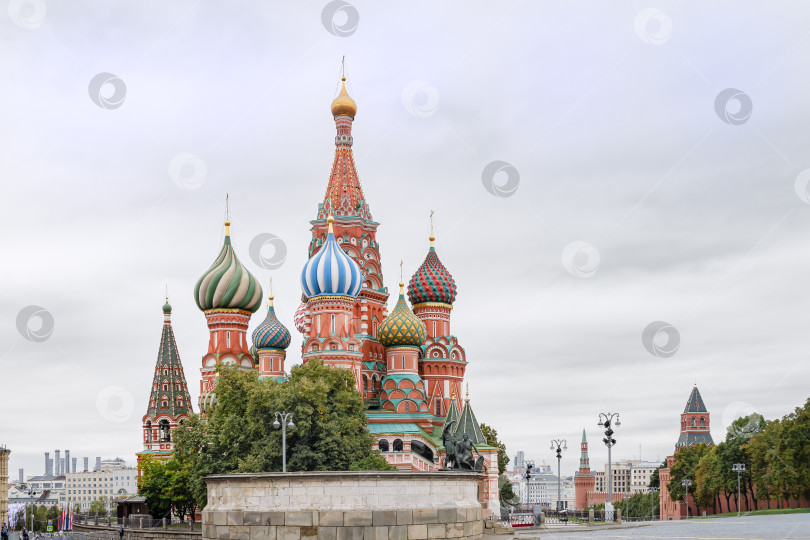 Скачать Москва. Красная площадь. Лобное место и Храм Василия Блаженного. фотосток Ozero