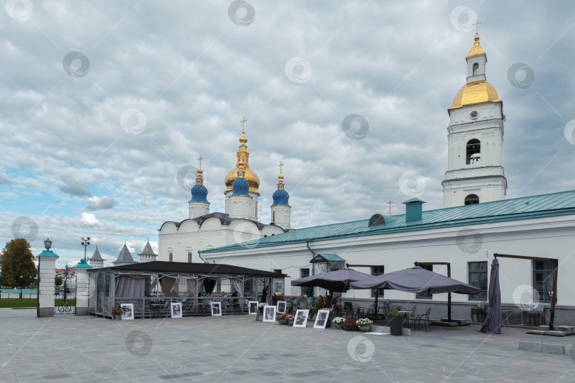 Скачать Софийско-Успенский собор и соборная колокольня. Тобольск. Тюменская область 2023г. фотосток Ozero