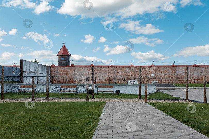 Скачать Тобольск , площадка внутри тюремного музея фотосток Ozero