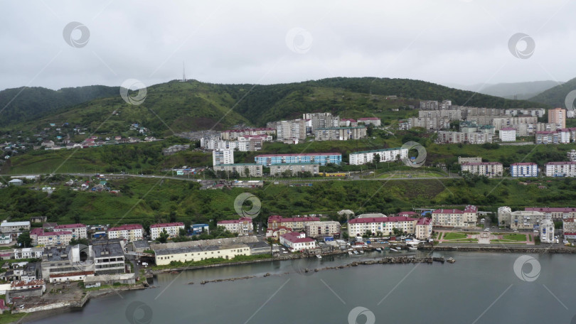 Скачать Панорама портового города Холмска. Остров Сахалин. фотосток Ozero