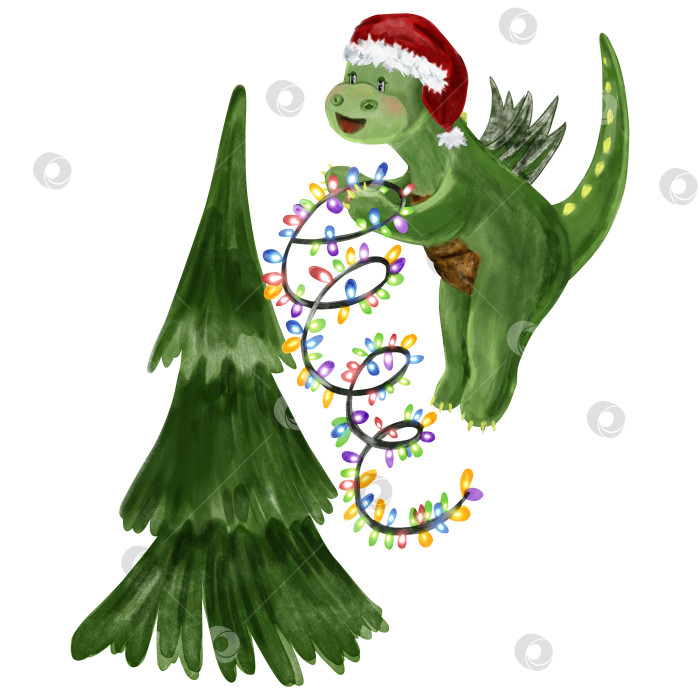 Скачать Мультяшный милый акварельный летающий дракон с гирляндой в шляпе Санты, украшающий рождественскую елку гирляндой, выделенной на белом фоне фотосток Ozero