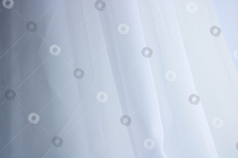 Скачать Белая красивая элегантная волнистая легкая роскошная ткань. Текстура ткани, абстрактный дизайн фона фотосток Ozero