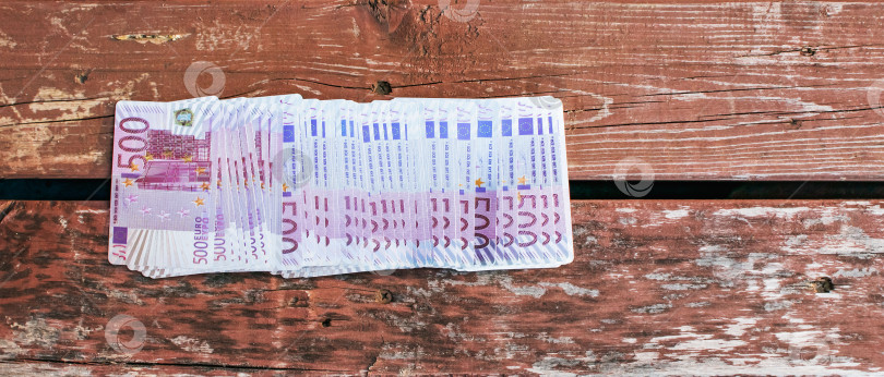 Скачать Колода карт в виде банкнот евро фотосток Ozero