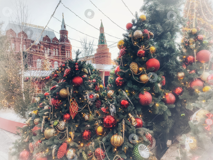 Скачать Новогодние елки в Кремле фотосток Ozero