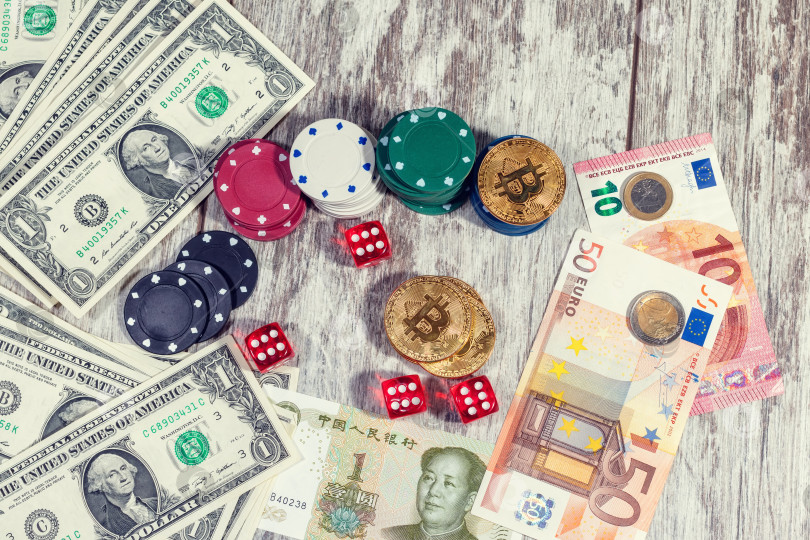Скачать крупные ставки в азартных играх казино-принимайте любые валюты: доллары, евро и биткоины фотосток Ozero