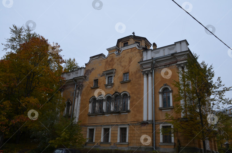 Скачать Храм Спаса Преображения Господня лейб-гвардии Гренадерского полка в Санкт-Петербурге фотосток Ozero