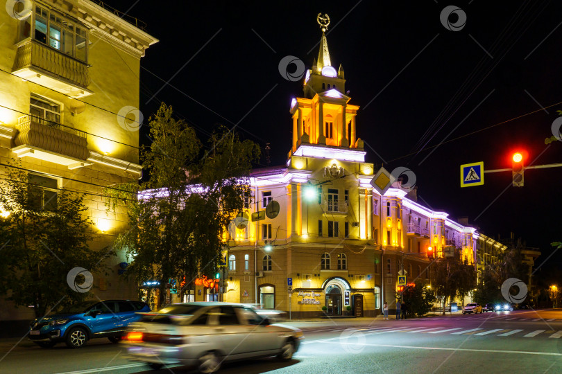 Скачать Здание с башней. г. Воронеж, ул. Театральная, 48 фотосток Ozero