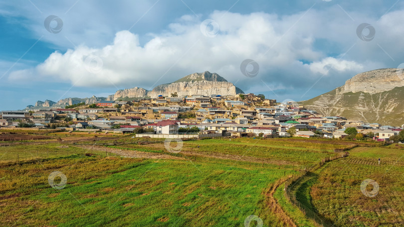 Скачать Живописное село Балхар в сентябре, Дагестан, Россия фотосток Ozero