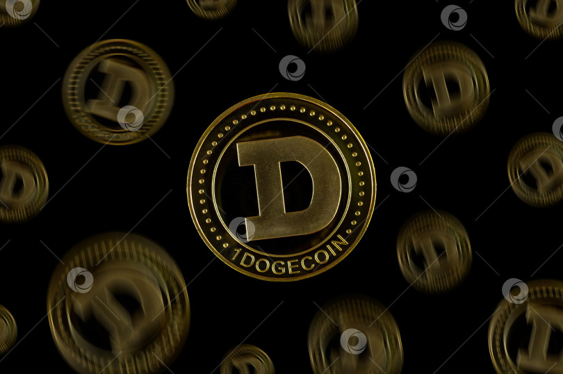 Скачать Элементы криптовалюты dogecoin падают фотосток Ozero