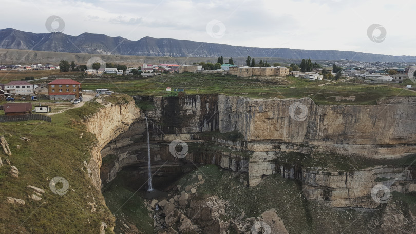 Скачать Водопад Тобот в Дагестане, Россия фотосток Ozero