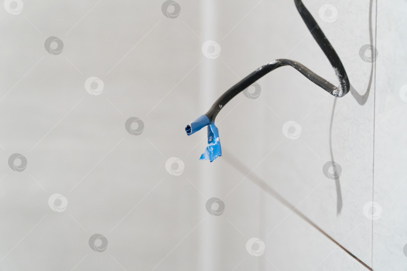 Скачать изолированный электрический кабель фотосток Ozero