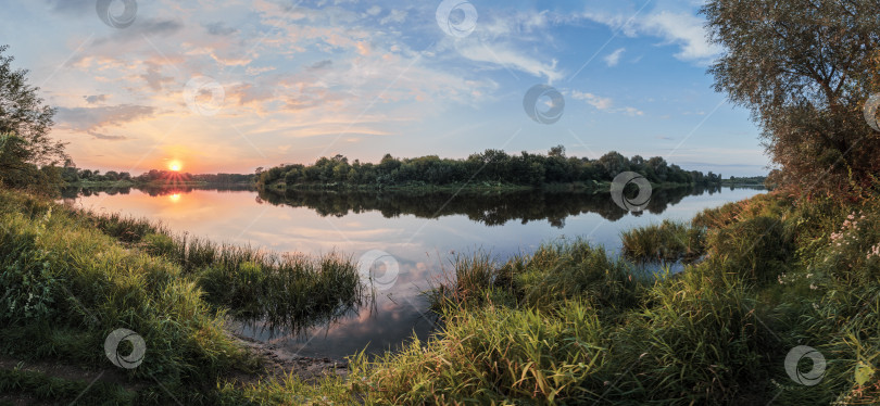 Скачать Закат на реке. фотосток Ozero