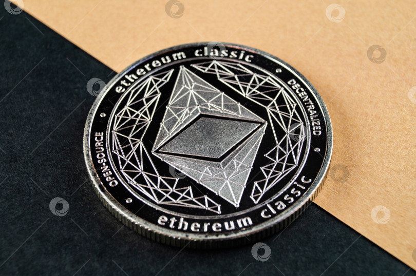 Скачать ethereum classic - это современный способ обмена, и эта криптовалюта является удобным платежным средством в финансовом секторе фотосток Ozero