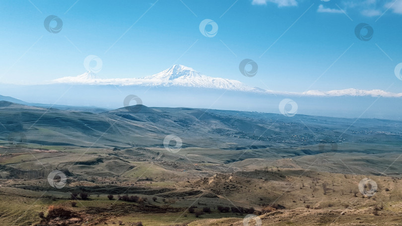 Скачать Вид на гору Арарат со стороны Армении фотосток Ozero