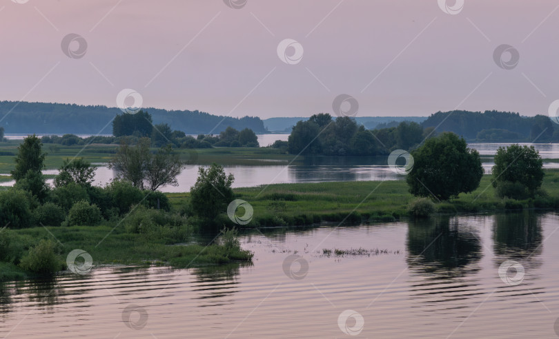 Скачать Река Волга на закате фотосток Ozero