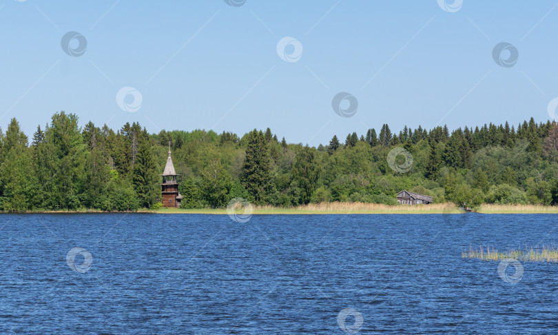 Скачать Вид на исторический парк Кижи с Онежского озера фотосток Ozero