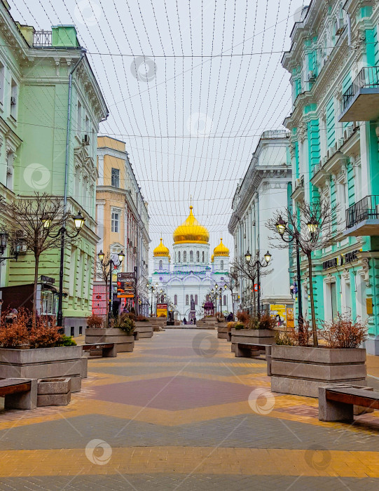 Скачать Красивая пешеходная улица в центре Ростова-на-Дону. Россия фотосток Ozero