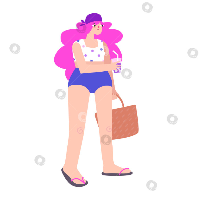 Скачать Векторная изолированная иллюстрация с бодипозитивным женским персонажем в купальнике на пляже. Плоская кавказская женщина с розовыми волосами держит бокал для коктейля и сумку. Летняя мода и тропический стиль фотосток Ozero