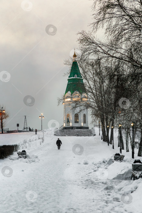 Скачать Красноярск, Россия - декабря 01, 2017- Часовня Параскевы Пятницы является символом города Красноярска фотосток Ozero