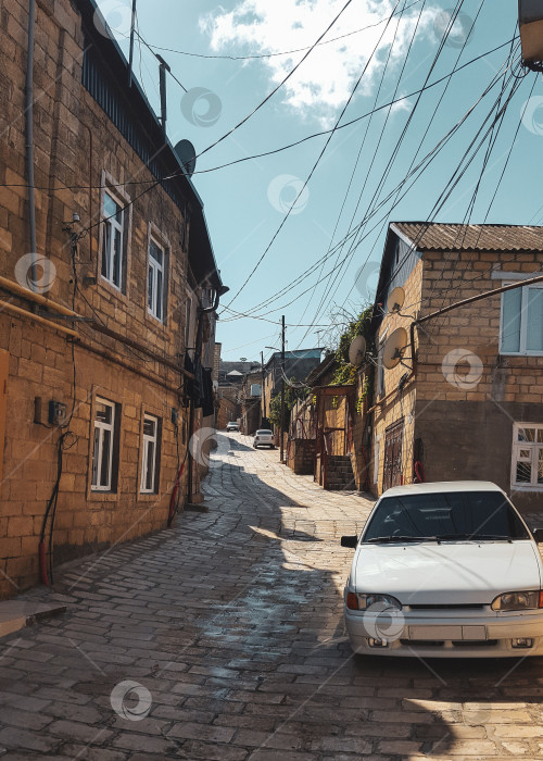 Скачать Улочка в старом городе Дербента. Дагестан, Россия фотосток Ozero