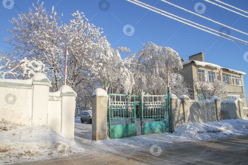 Скачать Городской зимний пейзаж. фотосток Ozero