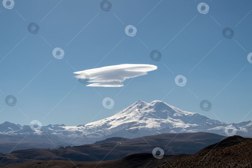 Скачать Панорама Эльбоуса и приэльбрусья фотосток Ozero